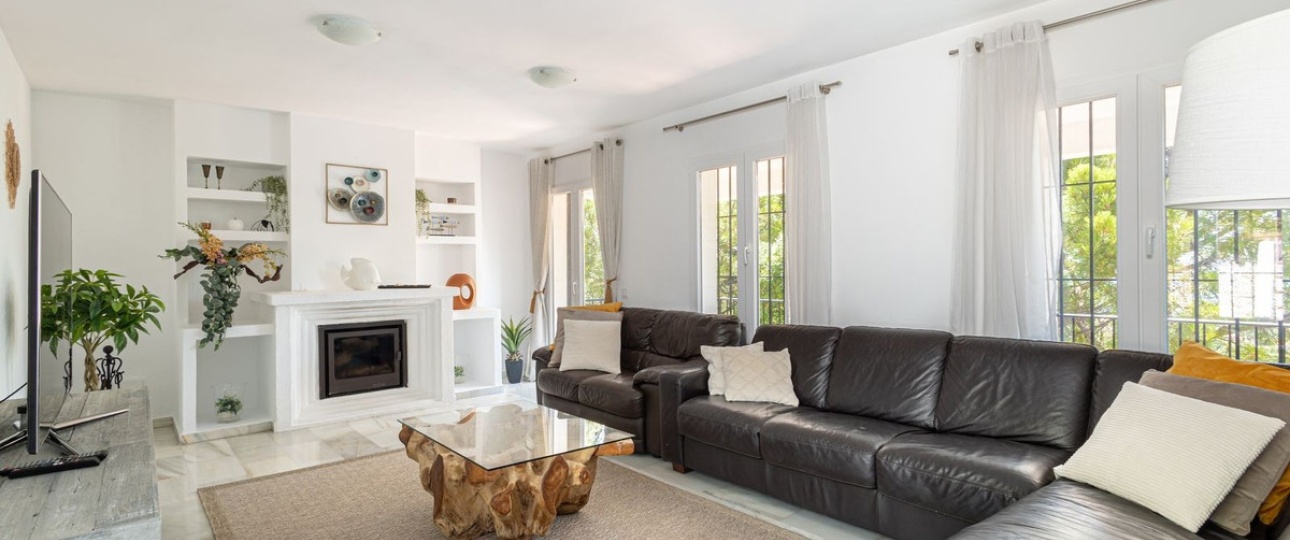 Resale - Villa - Estepona - Estepona Centro