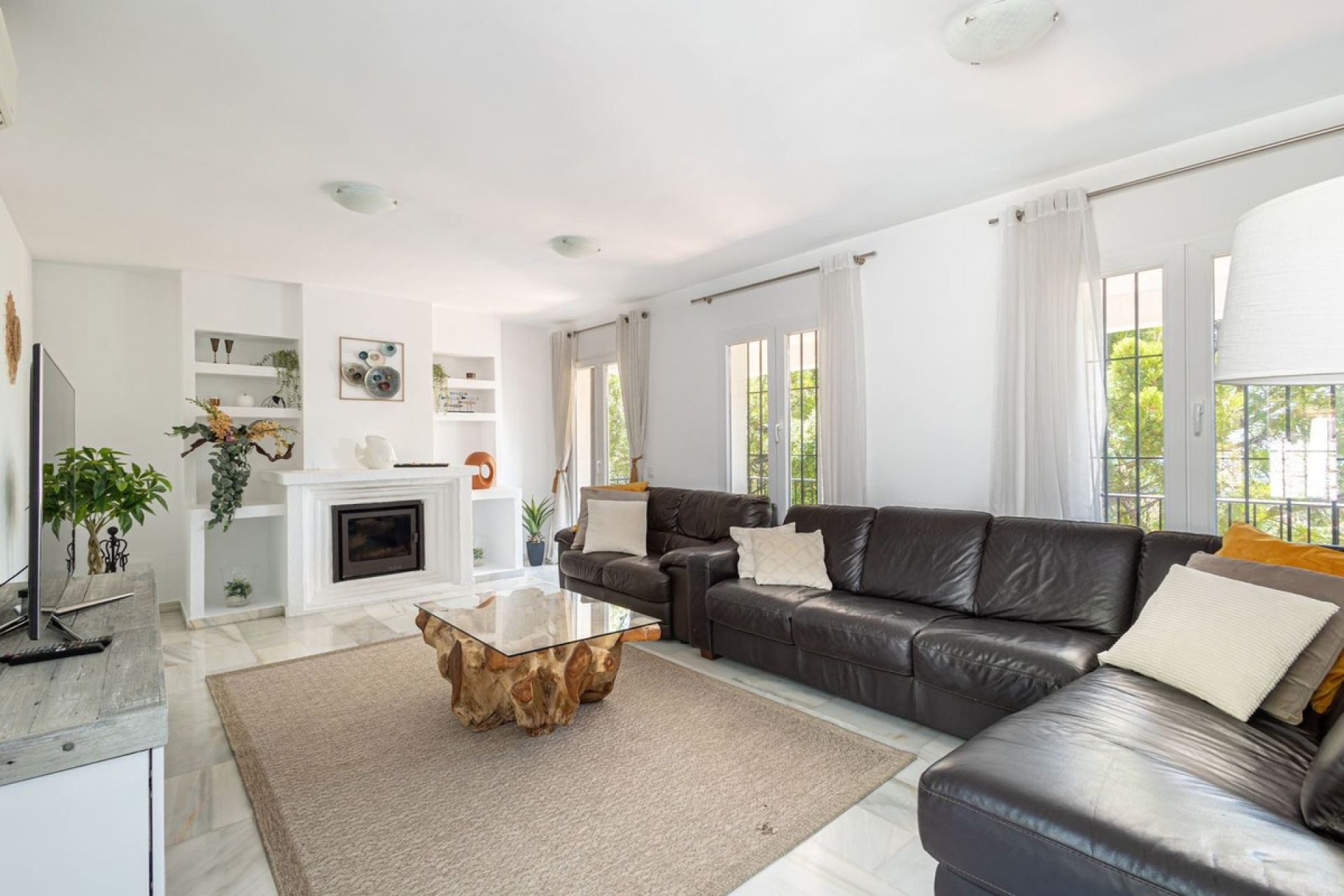 Resale - Villa - Estepona - Estepona Centro