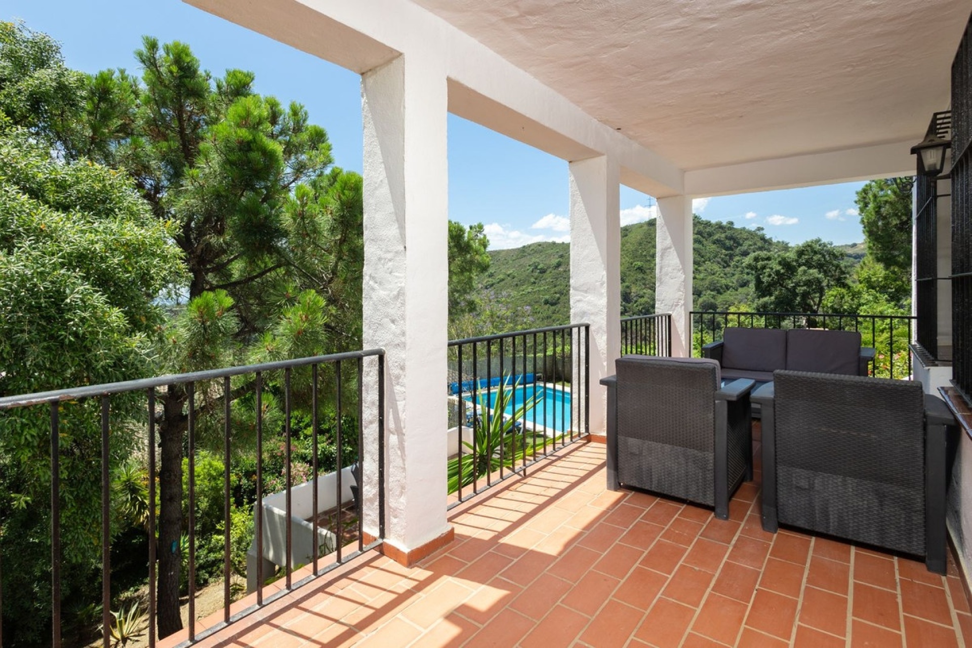 Resale - Villa - Estepona - Estepona Centro