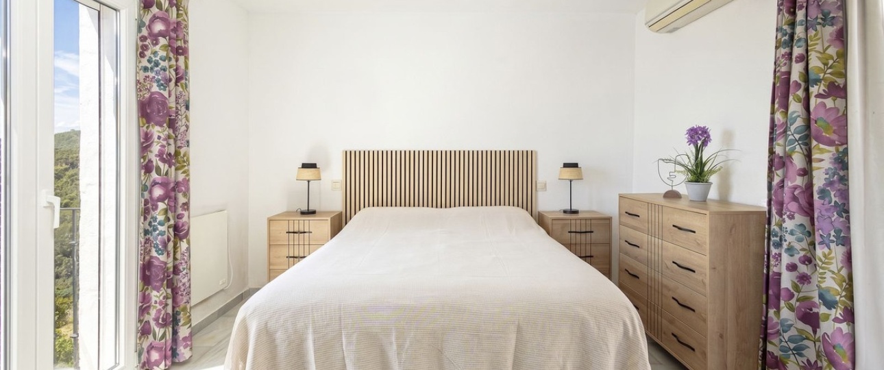 Resale - Villa - Estepona - Estepona Centro