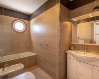 Resale - Villa - Estepona - Estepona Centro