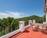 Resale - Villa - Estepona - Estepona Centro