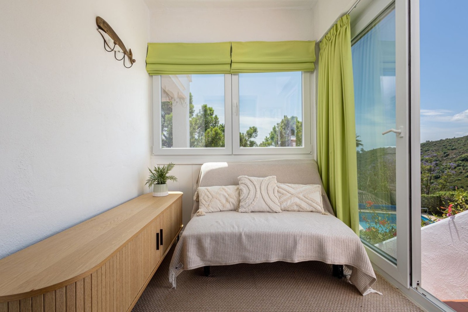 Resale - Villa - Estepona - Estepona Centro