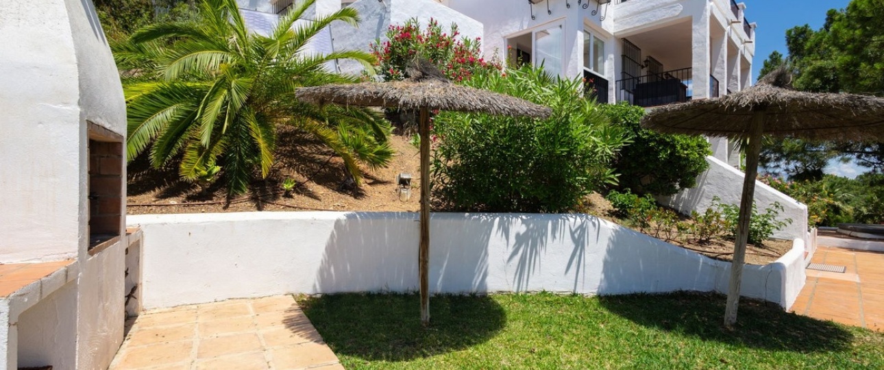 Resale - Villa - Estepona - Estepona Centro
