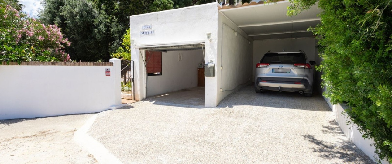 Resale - Villa - Estepona - Estepona Centro