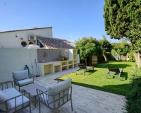 Resale - Villa - Estepona - Estepona Centro