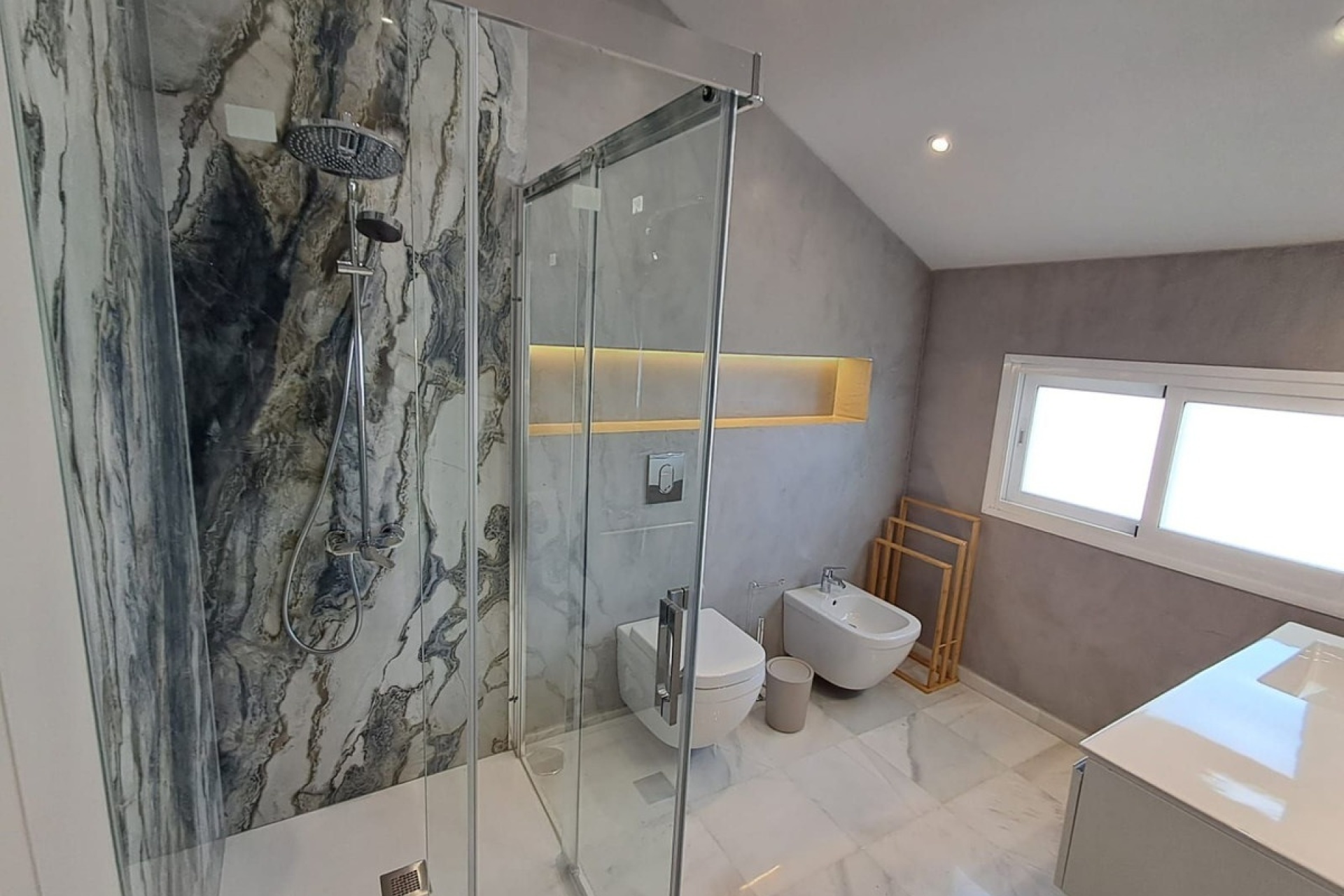 Resale - Villa - Estepona - Estepona Centro