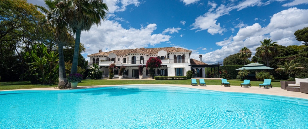 Resale - Villa - Estepona - Estepona Centro