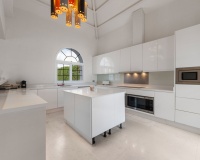 Resale - Villa - Estepona - Estepona Centro