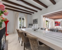 Resale - Villa - Estepona - Estepona Centro