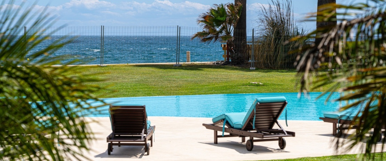 Resale - Villa - Estepona - Estepona Centro