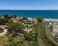 Resale - Villa - Estepona - Estepona Centro