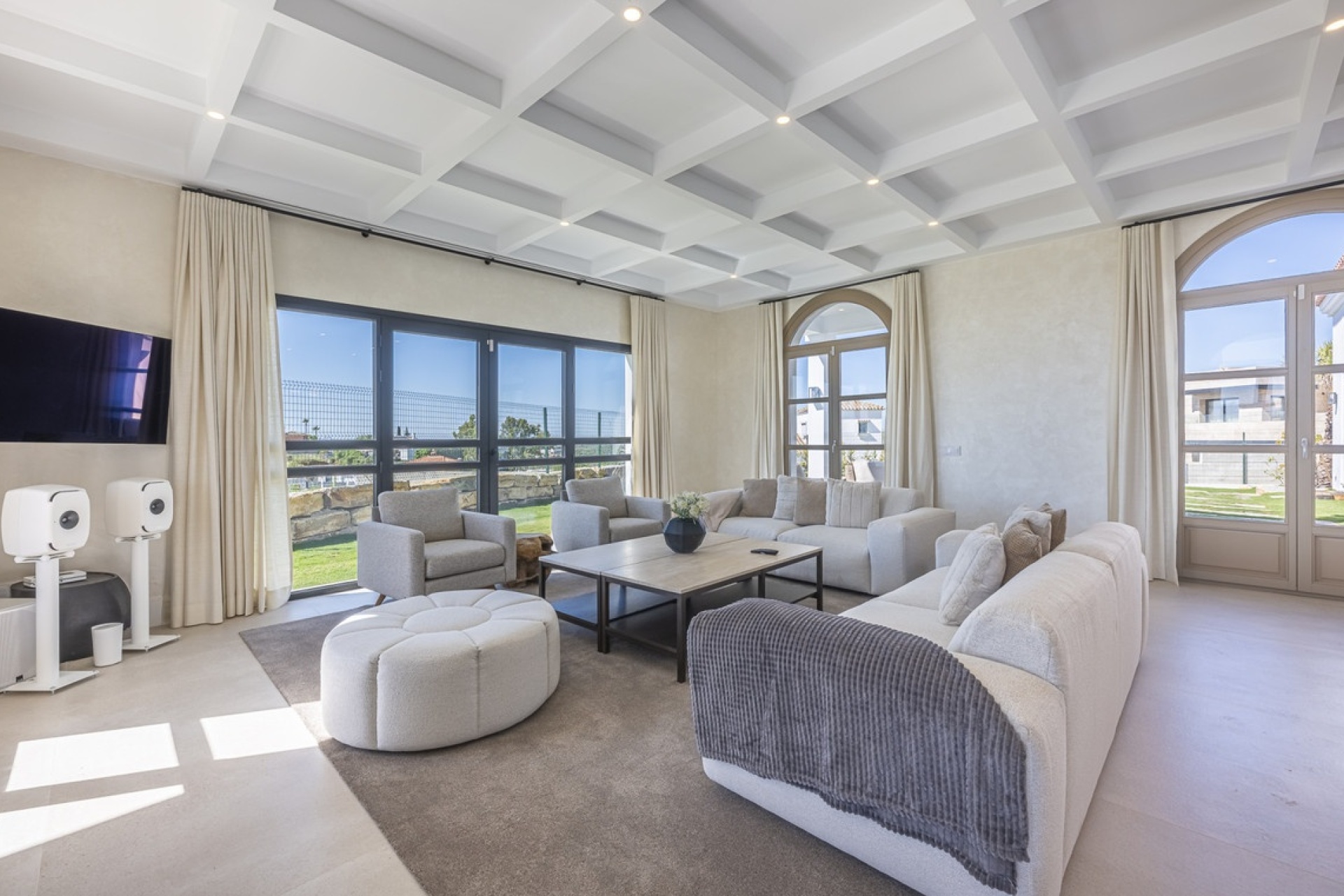 Resale - Villa - Estepona - Estepona Centro
