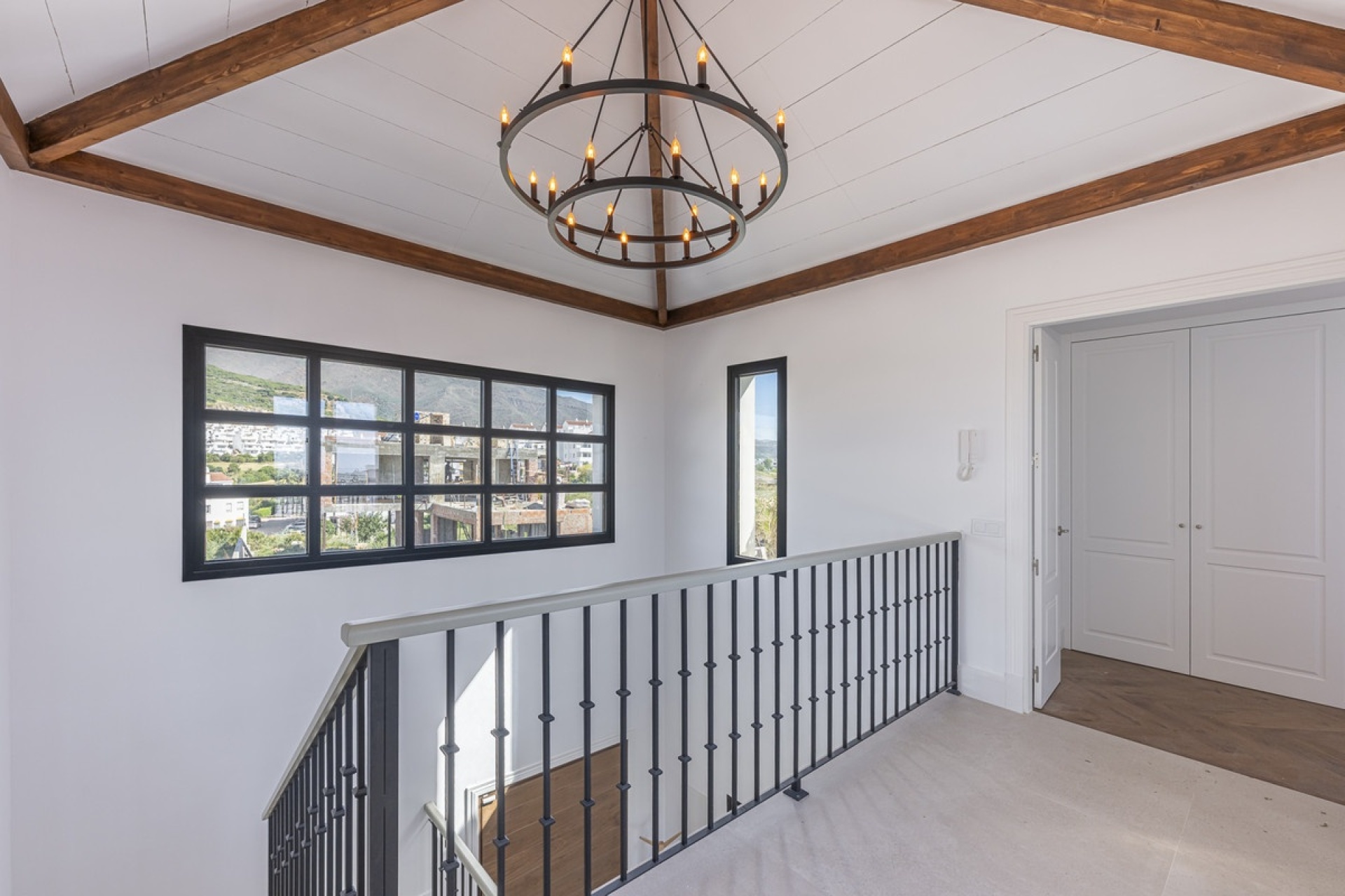 Resale - Villa - Estepona - Estepona Centro