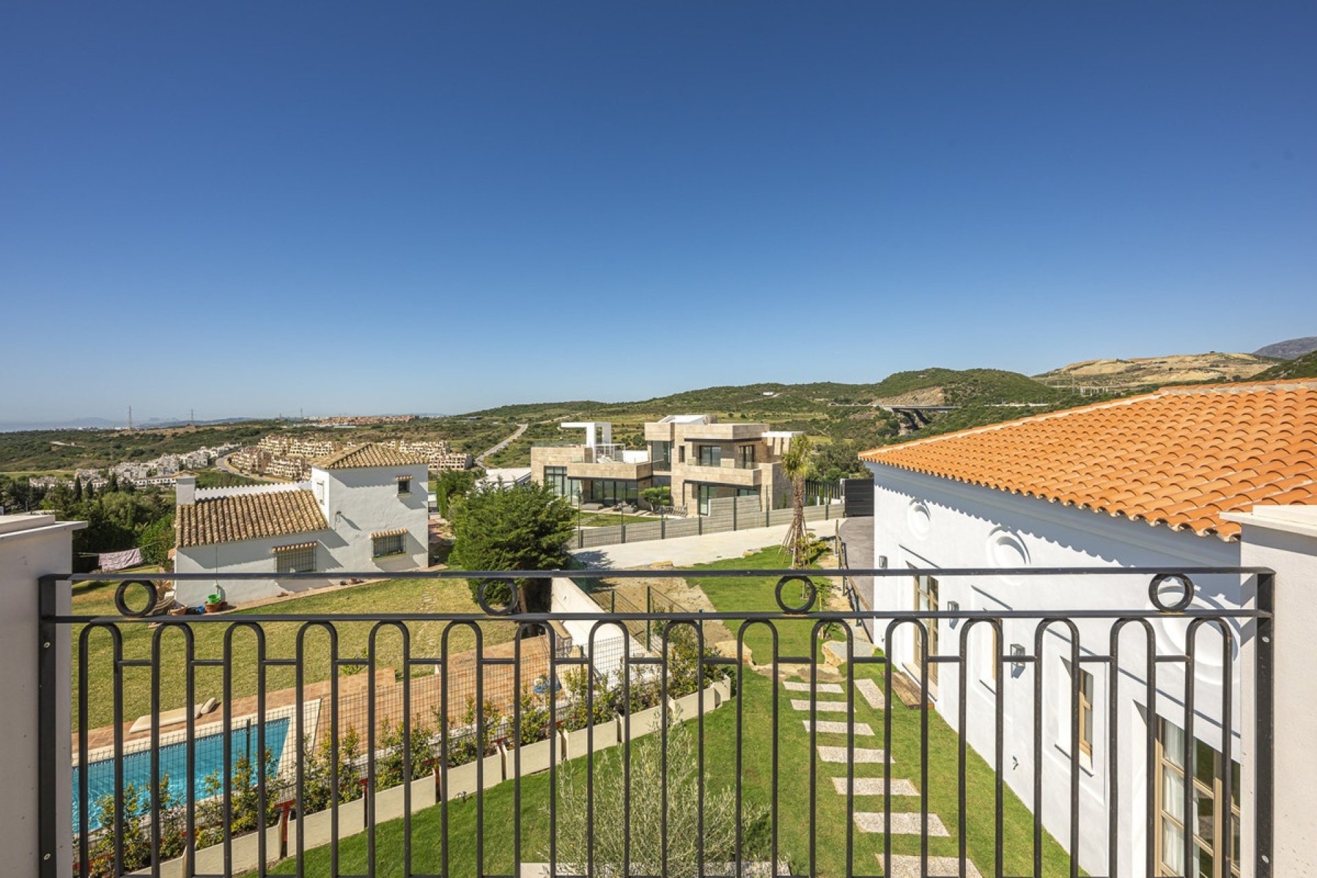 Resale - Villa - Estepona - Estepona Centro