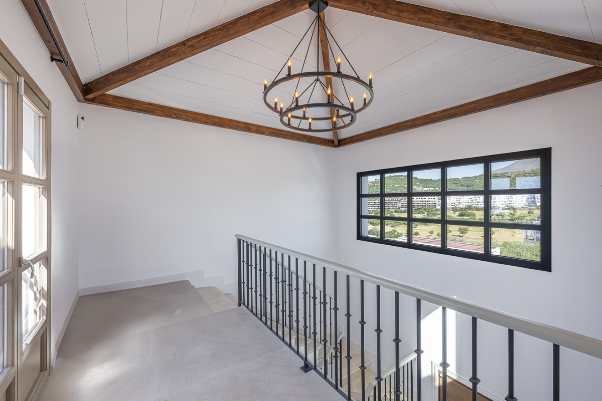 Resale - Villa - Estepona - Estepona Centro