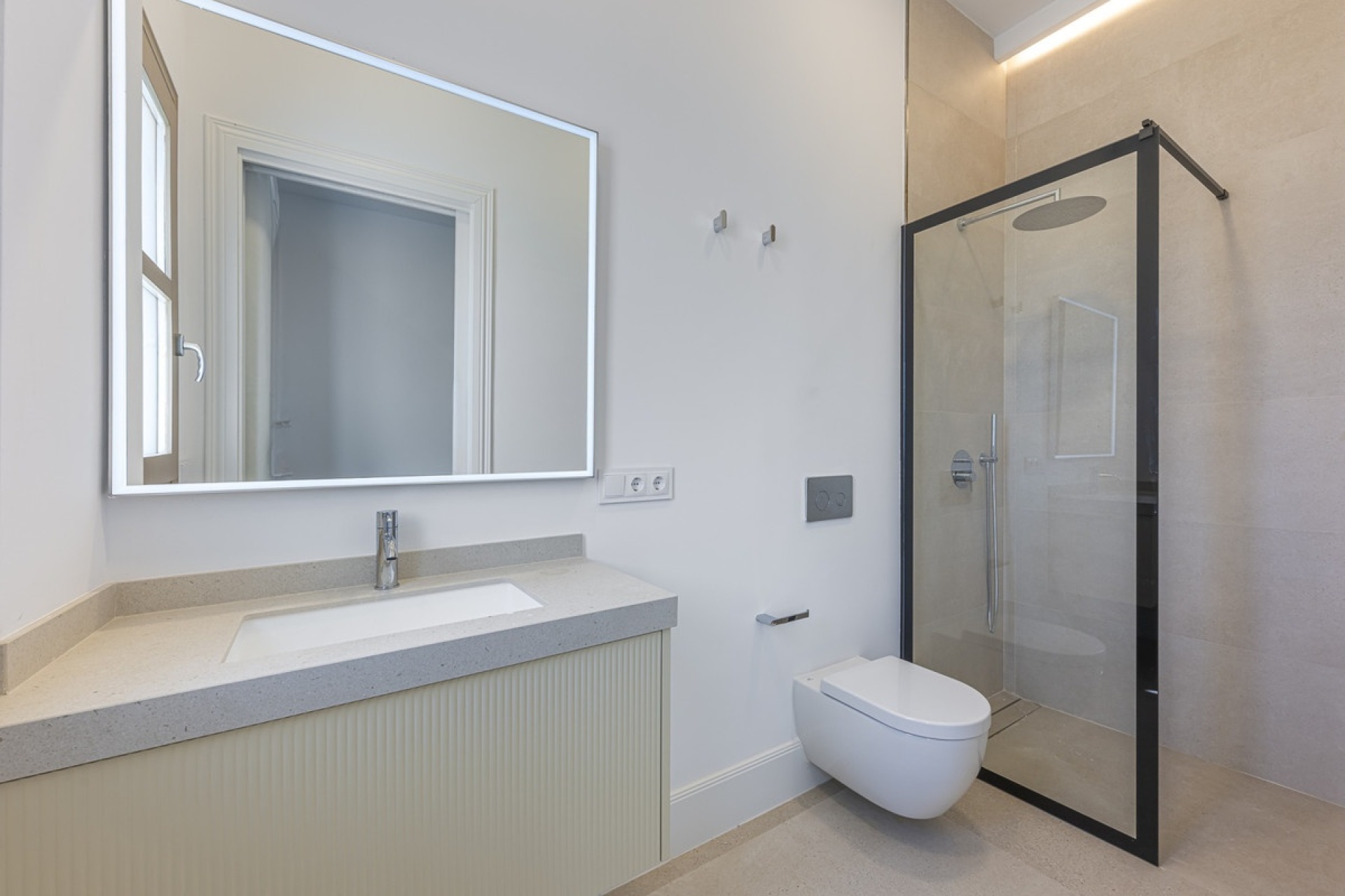Resale - Villa - Estepona - Estepona Centro