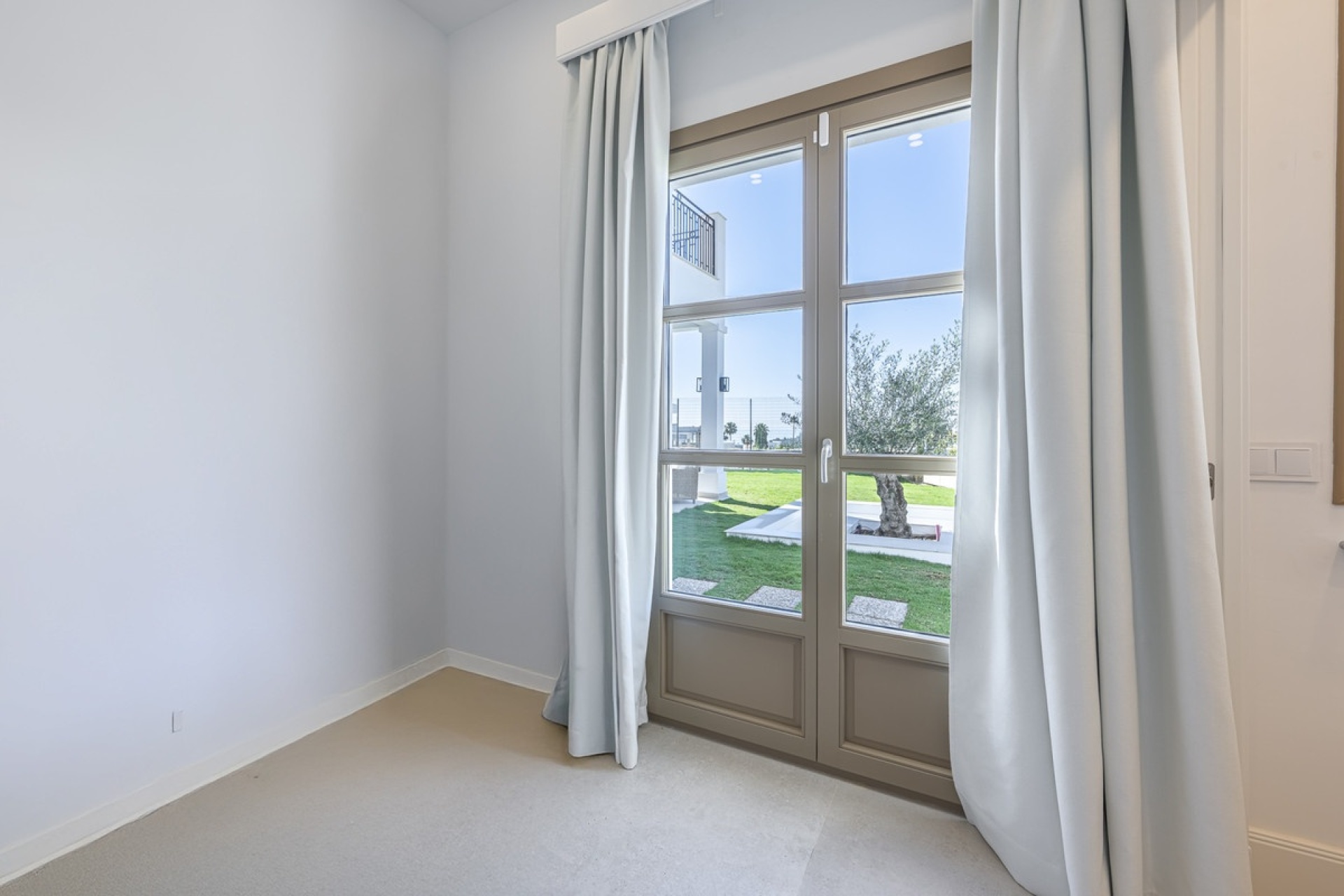 Resale - Villa - Estepona - Estepona Centro