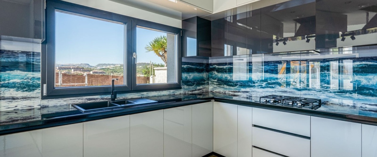 Resale - Villa - Estepona - Estepona Centro
