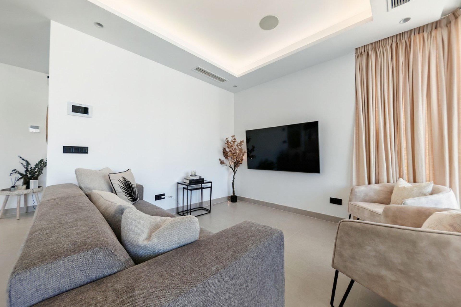 Resale - Villa - Estepona - Estepona Centro