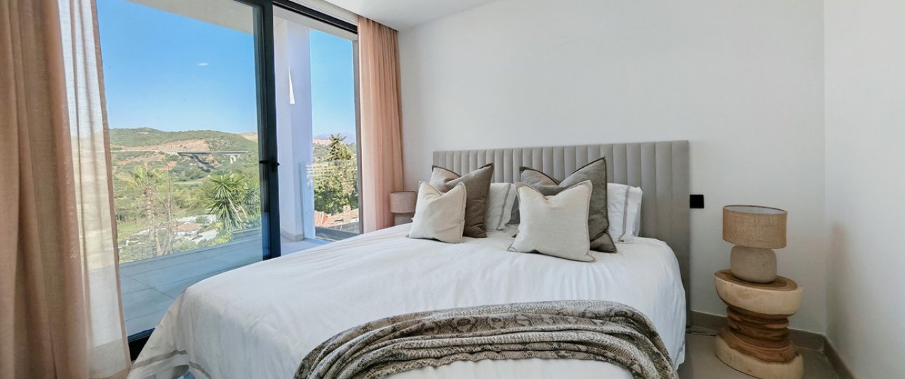 Resale - Villa - Estepona - Estepona Centro