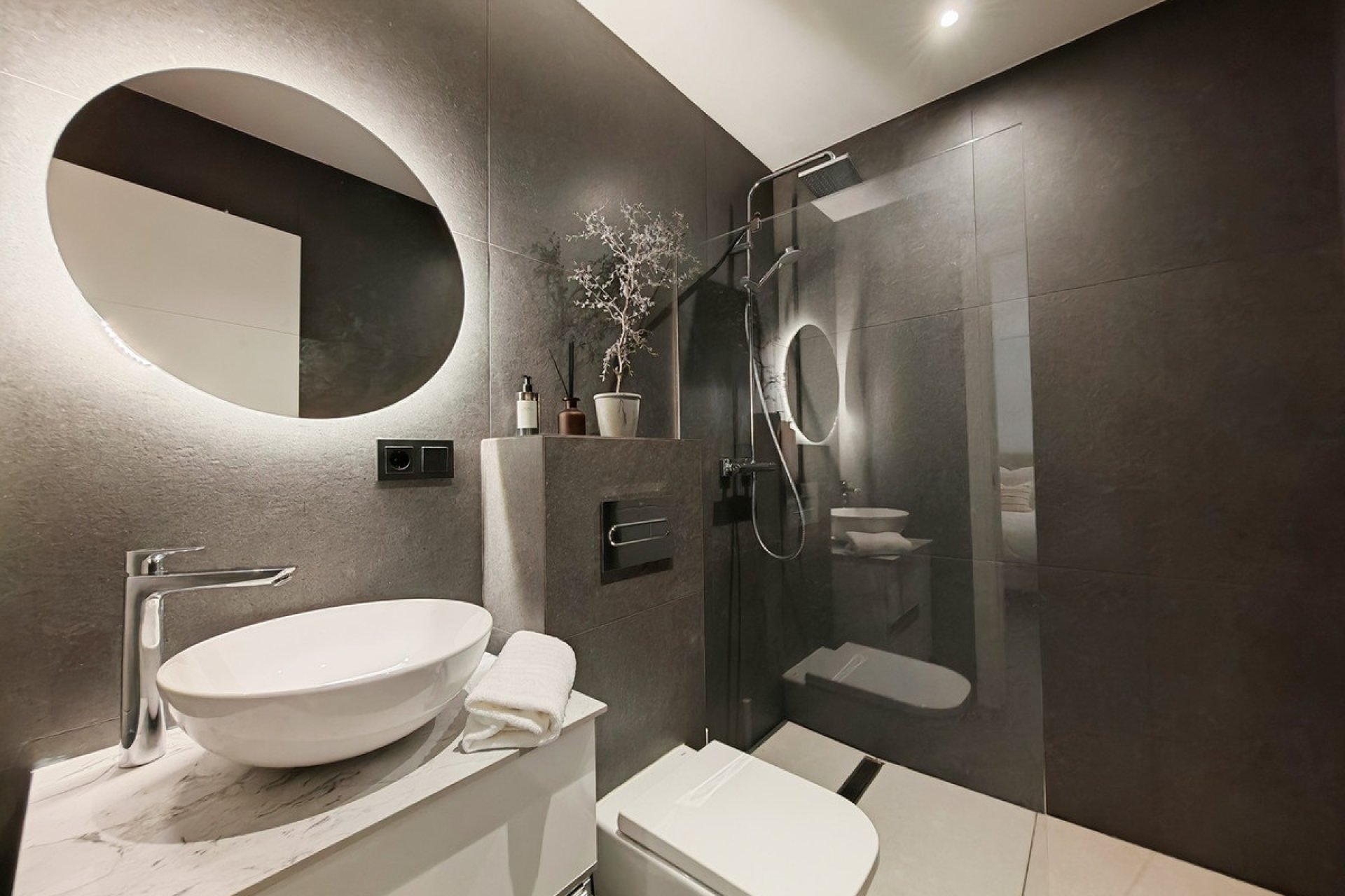 Resale - Villa - Estepona - Estepona Centro