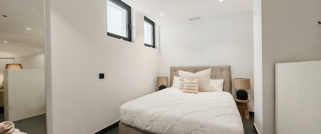 Resale - Villa - Estepona - Estepona Centro