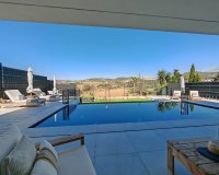 Resale - Villa - Estepona - Estepona Centro