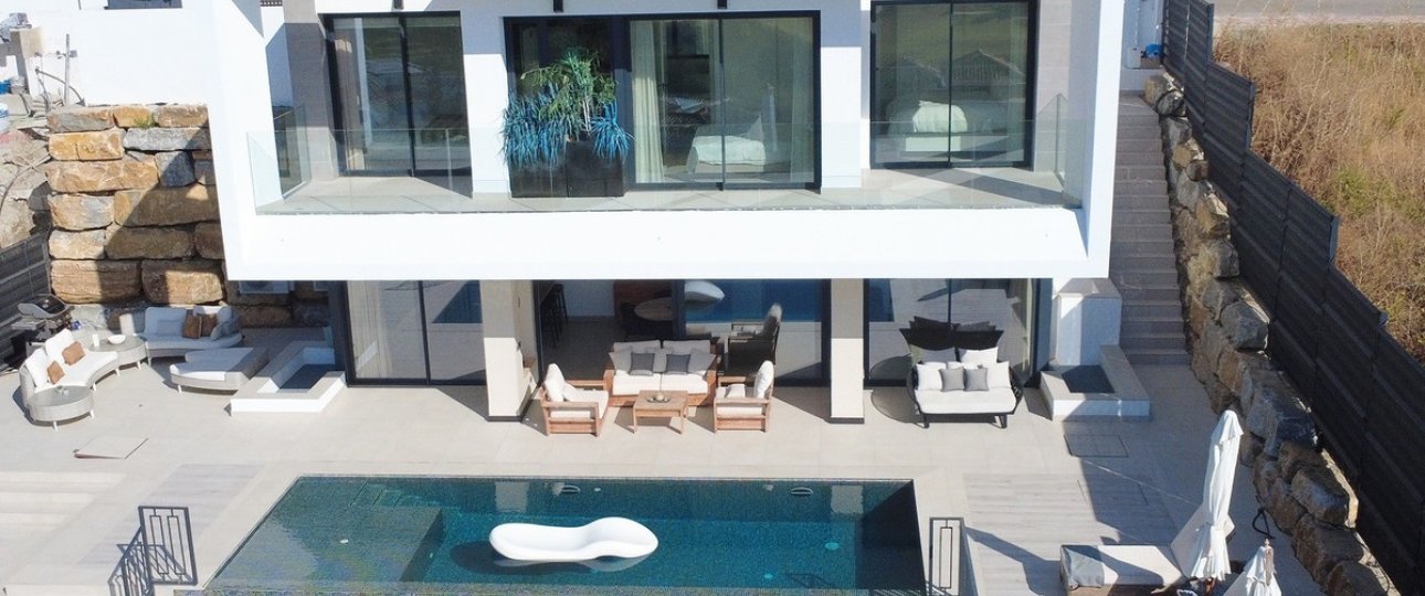 Resale - Villa - Estepona - Estepona Centro