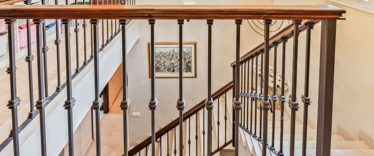 Resale - Villa - Estepona - Estepona Centro