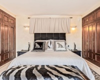 Resale - Villa - Estepona - Estepona Centro