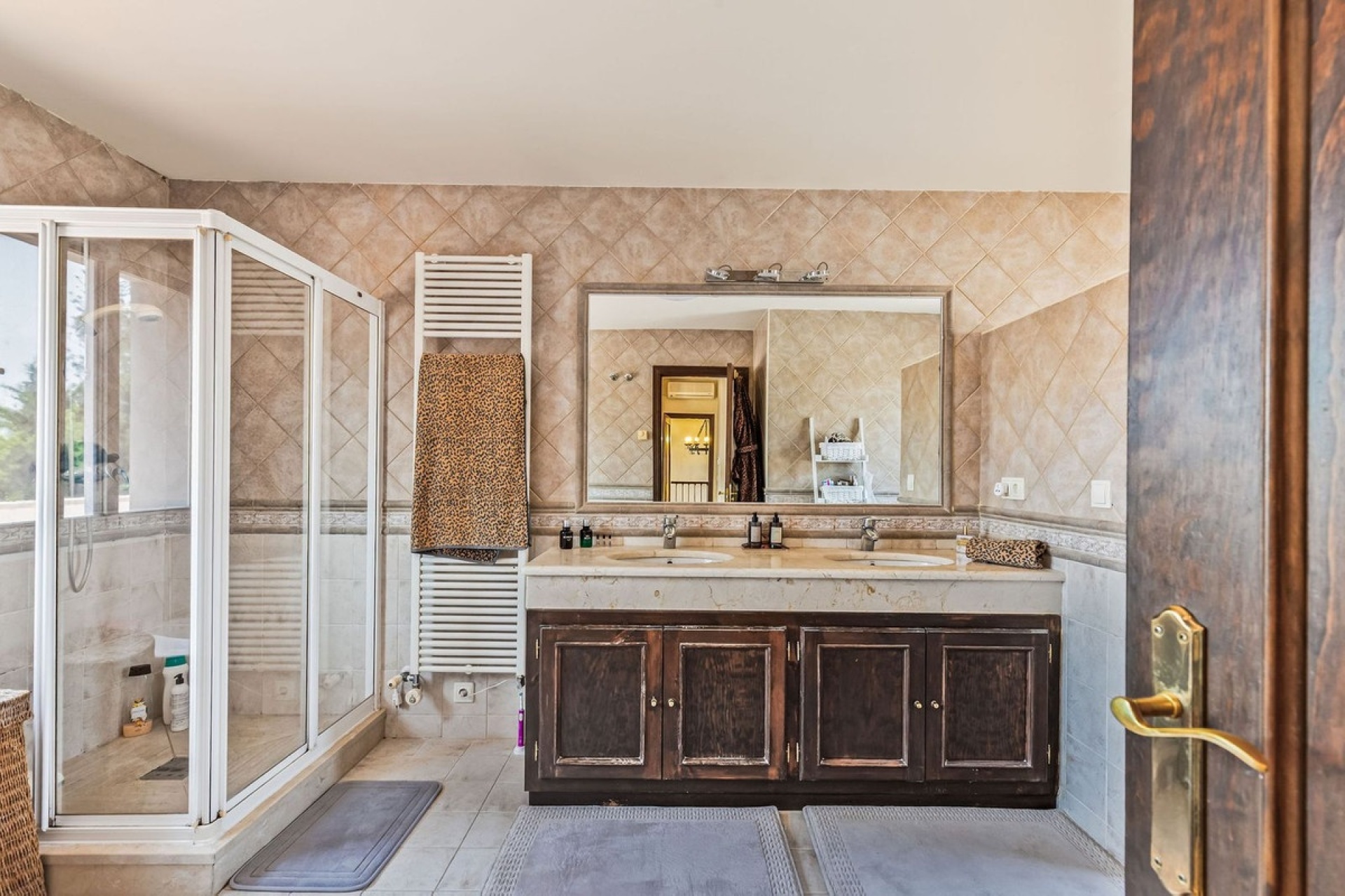Resale - Villa - Estepona - Estepona Centro