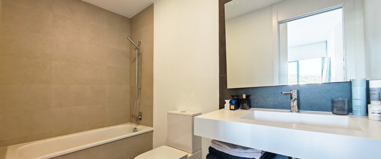 Resale - Villa - Estepona - Estepona Centro