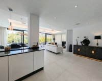 Resale - Villa - Estepona - Estepona Centro