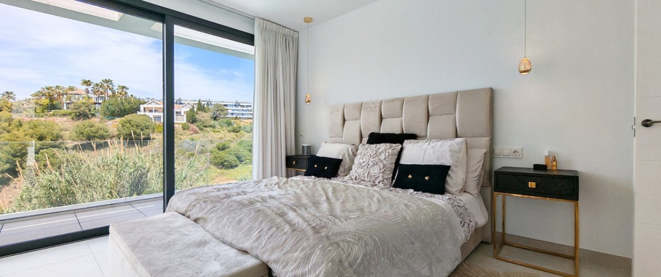 Resale - Villa - Estepona - Estepona Centro