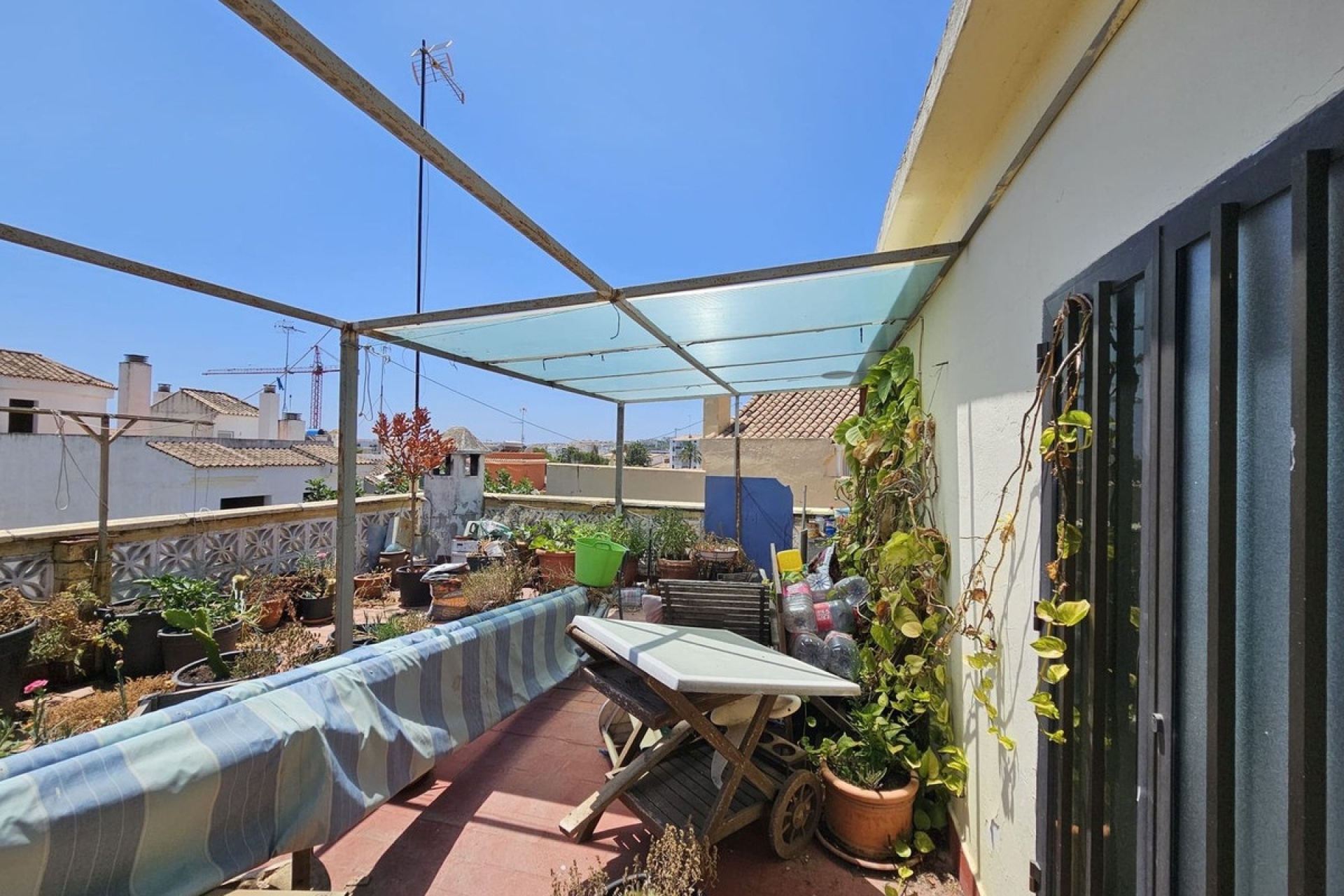 Resale - Villa - Estepona - Estepona Centro