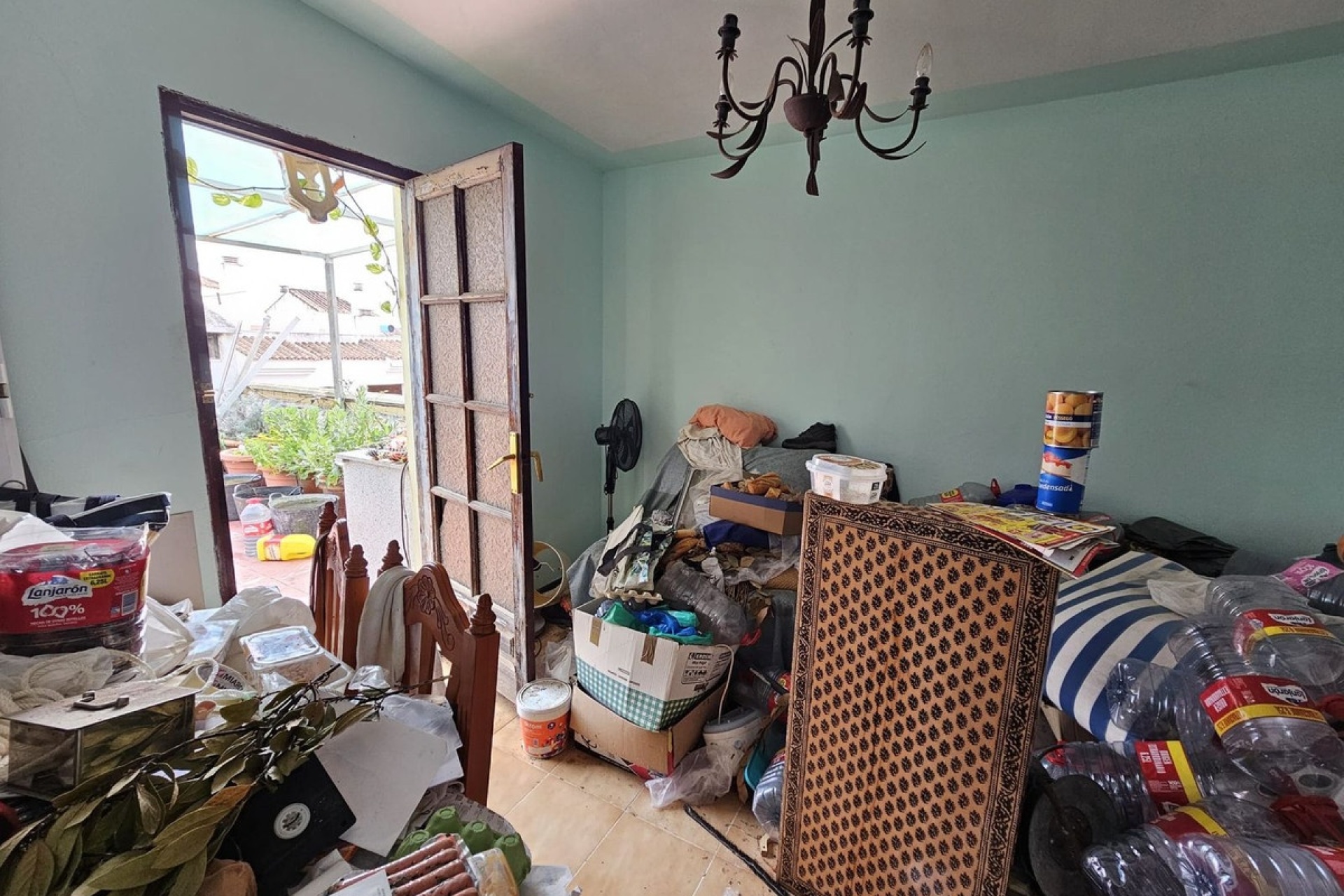 Resale - Villa - Estepona - Estepona Centro