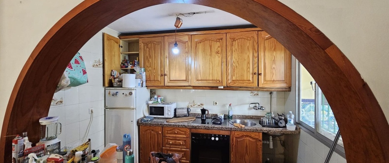 Resale - Villa - Estepona - Estepona Centro