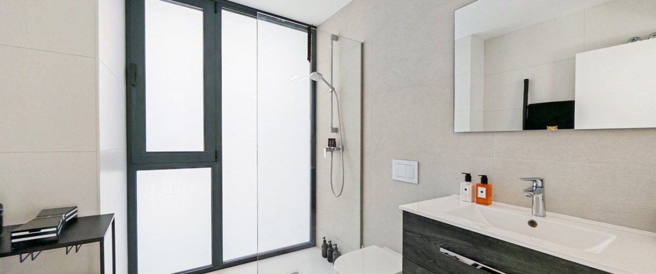 Resale - Villa - Estepona - Estepona Centro