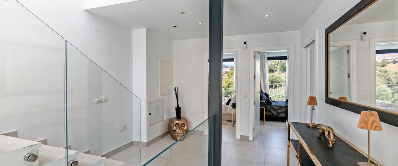 Resale - Villa - Estepona - Estepona Centro