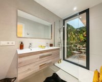 Resale - Villa - Estepona - Estepona Centro
