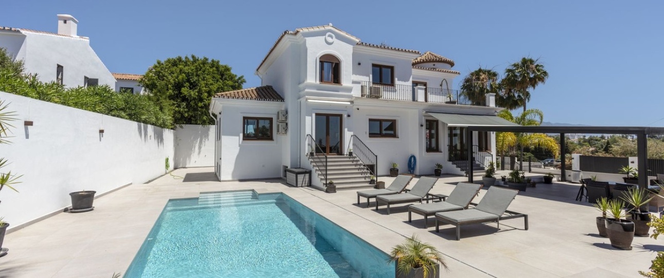 Resale - Villa - Estepona - Estepona Centro