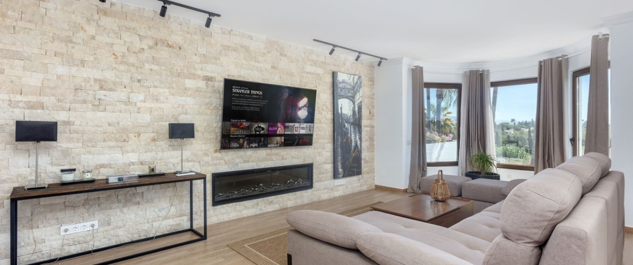 Resale - Villa - Estepona - Estepona Centro