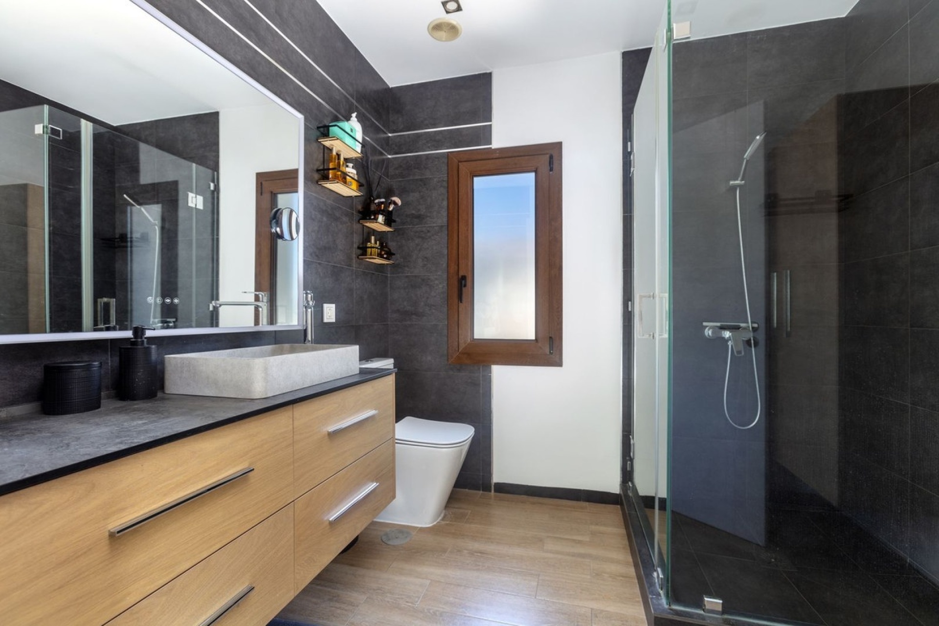 Resale - Villa - Estepona - Estepona Centro