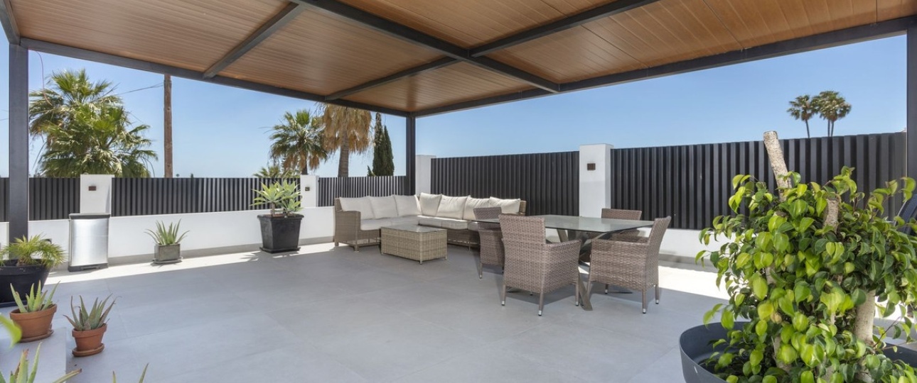 Resale - Villa - Estepona - Estepona Centro