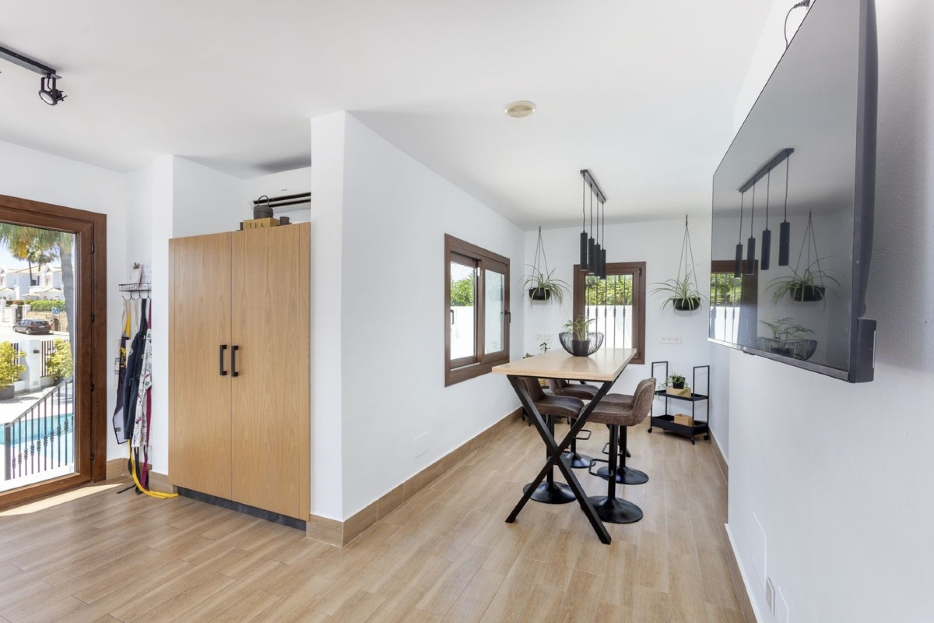 Resale - Villa - Estepona - Estepona Centro