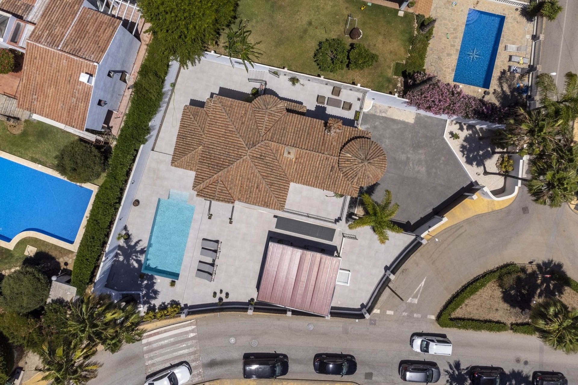 Resale - Villa - Estepona - Estepona Centro
