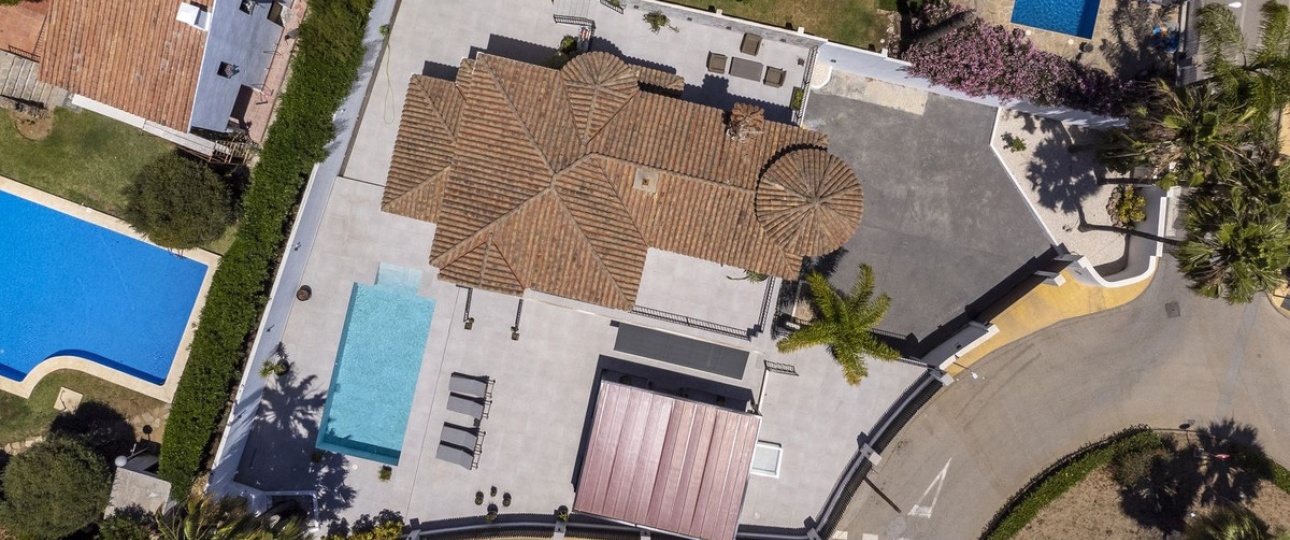 Resale - Villa - Estepona - Estepona Centro