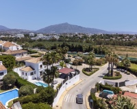 Resale - Villa - Estepona - Estepona Centro