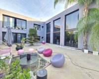 Resale - Villa - Estepona - Estepona Centro